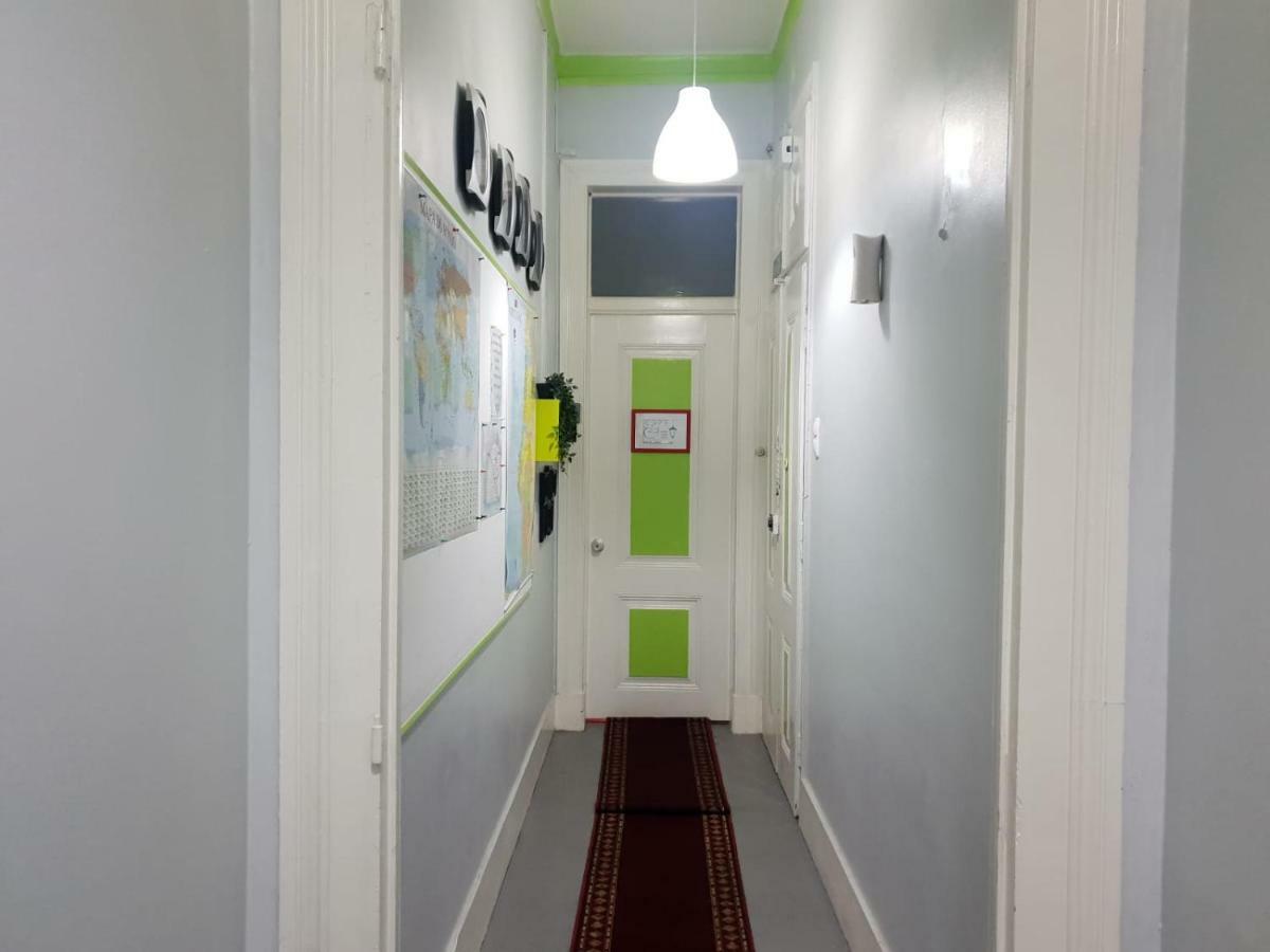 Hostel Shangri-la Arroios *