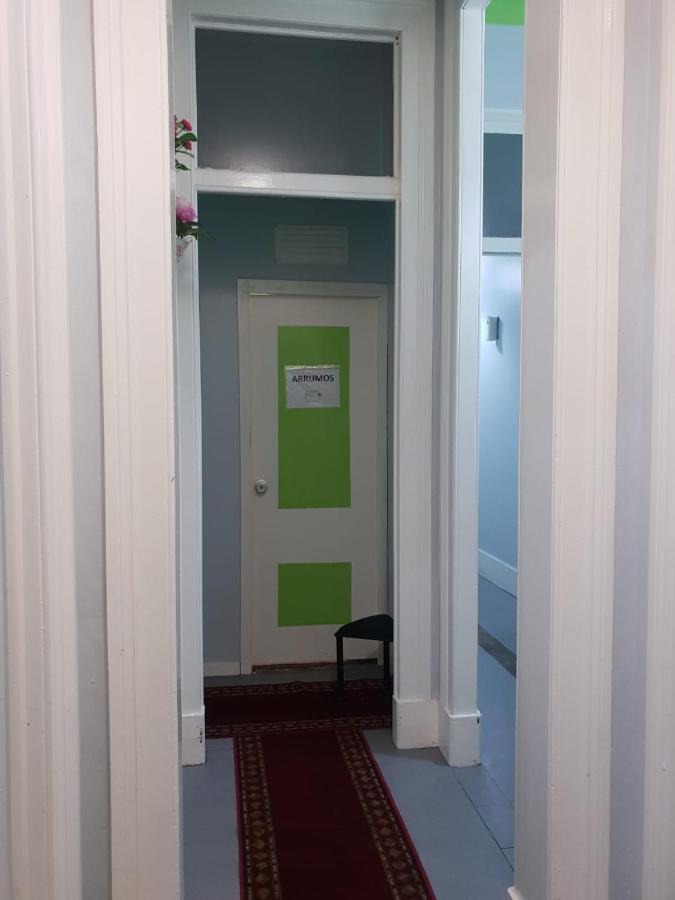 Shangri-la Arroios Hostel Lisbon