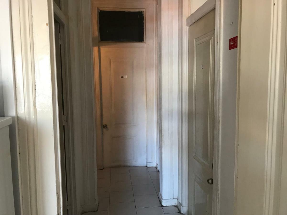 Shangri-la Arroios Albergue Lisboa