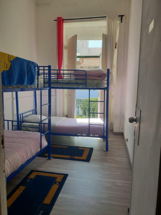 Shangri-la Arroios Albergue Lisboa